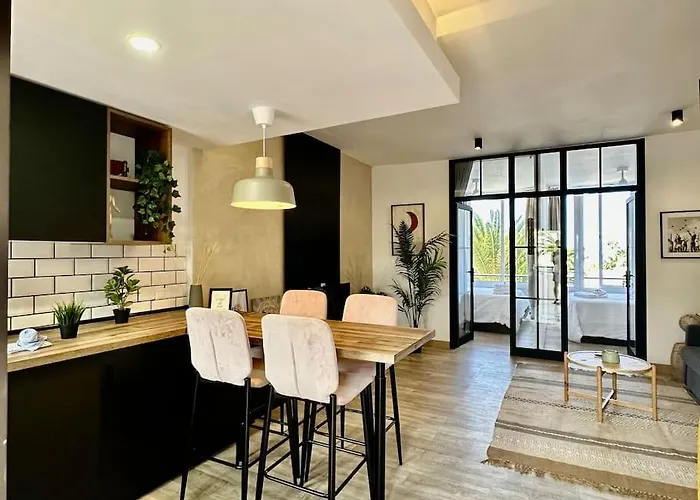 Reflejos Del Sol En Adeje Playa de las Americas (Tenerife)